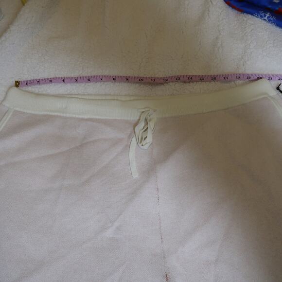 Kate Spade x Target Strawberry Knit Lounge Shorts NWT 1X Women's Pink Cream - Picture 15 of 16